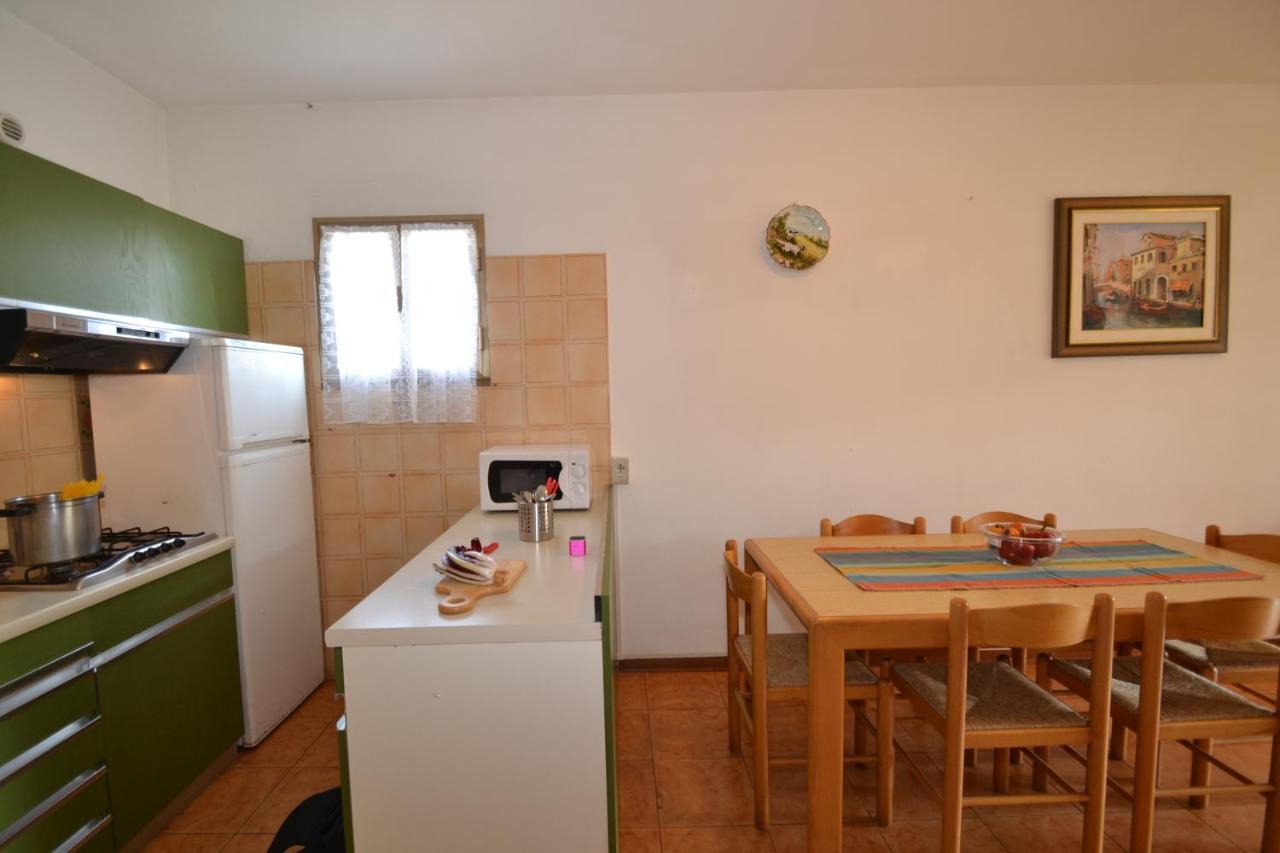 Isotta Apartment Bibione Bagian luar foto